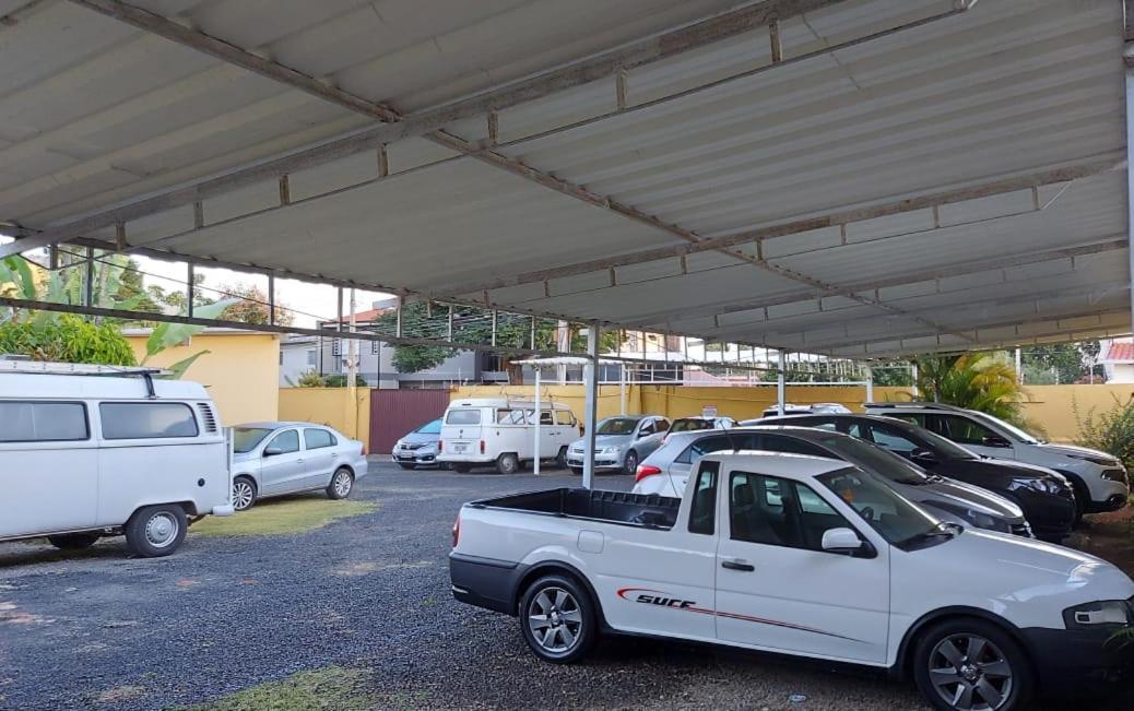 Unibarao Hotel -Proximo As Universidades Unicamp-Puc-Hospitais -Bancos-Restaurantes-Praca Capital -Shopping Dom Pedro - Expo Dom Pedro-Ceasa Campinas  Luaran gambar